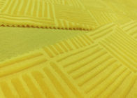 210GSM zachte Micro- van 100% Polyester In reliëf gemaakte Fluweelstof voor Gele Huistextiel -